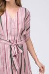 Полосатое платье-рубашка розового цвета entro - фото 5