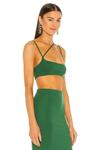 Топ Michael Costello x REVOLVE Amira Crop, зеленый - фото 2
