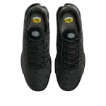 Кроссовки Nike Air Max Plus 'Dark Smoke Grey' - фото 3