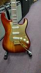 Squier 40th Anniversary Gold Edition Stratocaster - фото 2