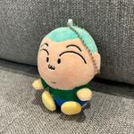 Плюшевый кулон Crayon Shinchan, Pajama set with 10cm charm - фото 4