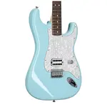 Fender ограниченной серии Tom DeLonge Stratocaster, Daphne Blue, с чехлом для гитары - фото