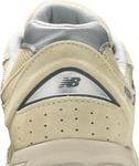 Кроссовки New Balance 2002 'Bone', коричневый - фото 8