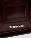 Веганская сумка через плечо 11 дюймов Dr. Martens, вишнево-красный - фото 7
