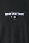 Футболка с принтом Tee Redefined Rebel, черная - фото 2
