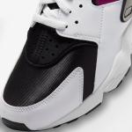 Кроссовки Nike Air Huarache 'Peace, Love, Swoosh', белый - фото 8