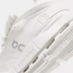 Кроссовки Women's On Cloudnova 2 Running, белый - фото 3