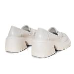 Женские лоферы Komanic, Экрю - фото 4