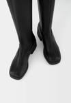 Сапоги FITTED Bershka, черный - фото 7