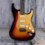 Fender American Ultra II Stratocaster, Ultraburst - фото