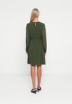 Платье ONLY ONLMETTE DOBBY SLEEVE DRESS , Duffel Bag/Dark Green - фото 3
