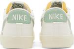 Кроссовки Nike Blazer Low '77 Premium 'Certified Fresh', белый - фото 7