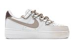 Женские кроссовки для скейтбординга Nike Air Force 1, White/Brown - фото 3