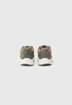 Кроссовки Nike Sportswear P 6000, Sequoia/Med Olive/Phantom Silver-Coloured/Khaki - фото 3