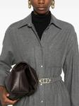 Moncler платье-рубашка с логотипом-нашивкой, серый - фото 5