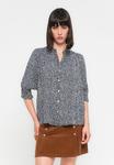 Блуза ONLY ONLRAYA SHIRT, Night Sky/Dark Blue - фото 4