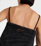 Мини-платье из денима с принтом зебры Ganni, черный - фото 6