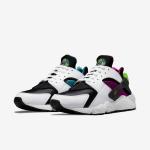 Кроссовки Nike Air Huarache 'Peace, Love, Swoosh', белый - фото 6