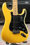 Fender Player II Modified Stratocaster, гриф из клена - Sunshine Yellow с сумкой Deluxe Gig - фото 4