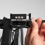 Фиксатор для смартфона металлический черный Triban - фото 5