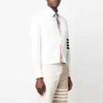 Кардиган с кабельной вязкой и 4-полосной отделкой THOM BROWNE, белый - фото 5