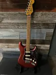 Fender Player Plus Stratocaster в цвете Aged Candy Apple Red - фото