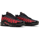 Кроссовки Nike Air Max Plus 'Bred Reflective', красный - фото 8