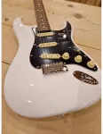 Fender American Performer Stratocaster Arctic White - фото 9