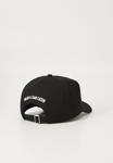 Бейсболка DSQUARED2 ICON BASEBALL, Nero/Bianco/Black - фото 2
