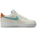 Кроссовки Nike Air Force 1 Low '07 Be The One, зеленый - фото 2