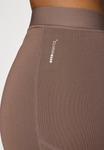 Леггинсы Adidas Terrex Leggings, Earth Strata/Khaki - фото 6