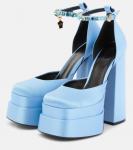 Атласные платформенные туфли Medusa Aevitas Versace, Ice Blue-Oro Versace - фото 5