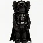Виниловая фигурка KAWS Star Wars Darth Vader Mini Version, черный - фото