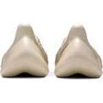 Кроссовки Yeezy Foam Runner Sand, белый - фото 6