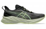 Кроссовки Asics Novablast 3 Men, черный/желтый - фото 5