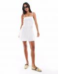 Платье-мини Stradivarius STR белого цвета с рюшами - фото