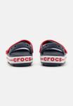 Шлепанцы CROCBAND CRUISER UNISEX Crocs, цвет navy/varsity red - фото 3