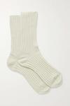 THE ROW Кашемировые носки в рубчик, слоновая кость - фото 2