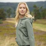 GUESS Свитшот женский темно-зеленый - фото 6