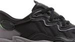 Кроссовки Adidas Ozweego 'Black Charcoal Screaming Green', черный - фото 3