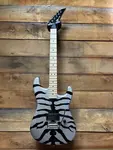 *Демо* Charvel Super Stock SD1 H 2PT Silver Bengal с чехлом - фото 4