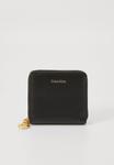 Кошелек Calvin Klein ENGRAVED, Black - фото