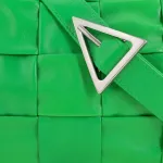 Сумка через плечо Cassette Intreccio Parakeet Bottega Veneta, basic set (bag+dust bag) - фото 9