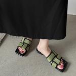 Шлепанцы женские Yeezyy Reezy, серебряный - фото 9