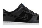 Кроссовки Nike Dunk Low SE GS 'Black Croc', черный - фото 3