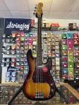 Бас-гитара Squier Classic Vibe '60s Precision, окраска 3-Color Sunburst - фото