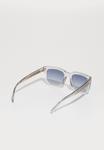 Солнцезащитные очки Eyewear by David Beckham Sunglasses, Crystal Grey/Grey - фото 2