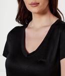 Футболка женская Guess Jeans из лиоцелла с глубоким вырезом, черный - фото 4