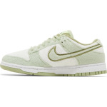 Кроссовки Nike Wmns Dunk Low SE 'Fleece - Honeydew', зеленый - фото 3