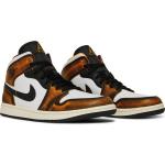 Кроссовки Nike Air Jordan 1 Mid SE, черный/оранжевый - фото 4